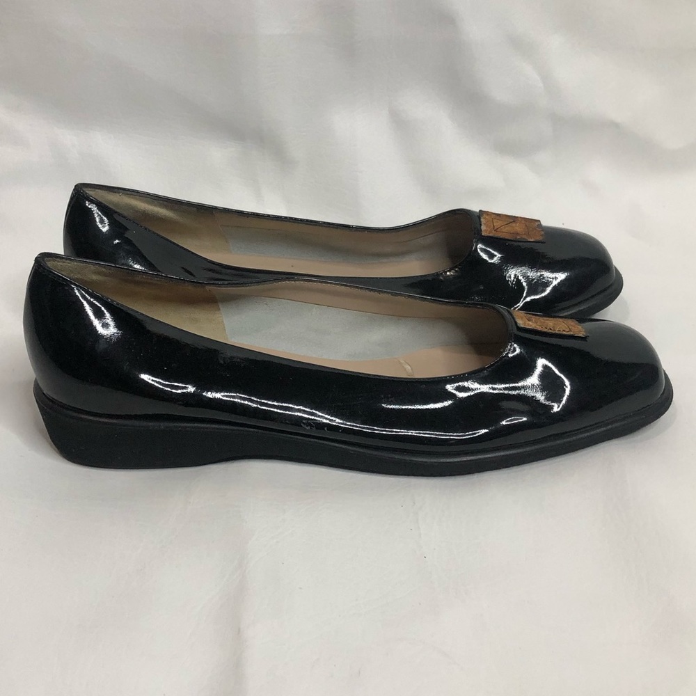 Salvatore Ferragamo Womens Shoes - Picture 2 of 5